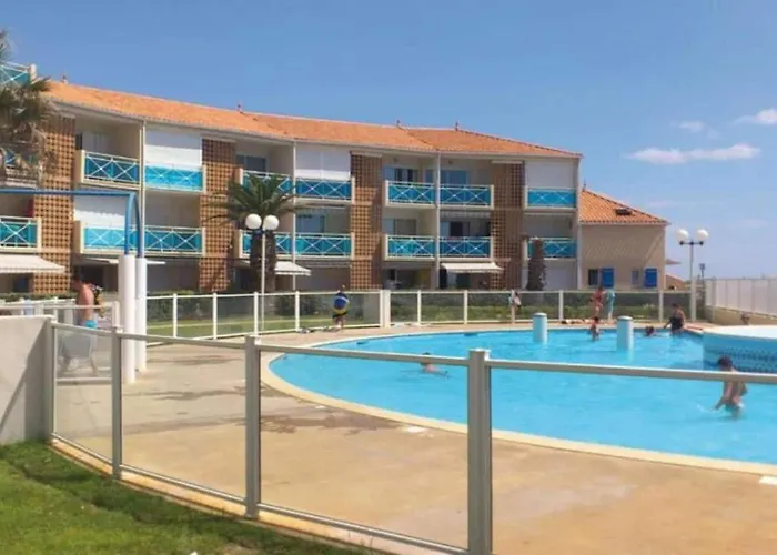 House 4 Pers - Parking - Pool * 弗龙蒂尼昂
