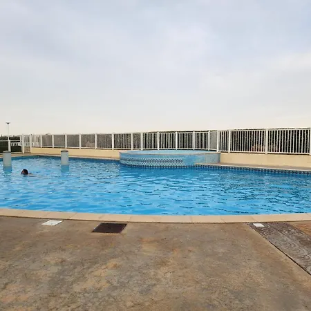 Maison 4 Pers Parking Piscine Apartment *